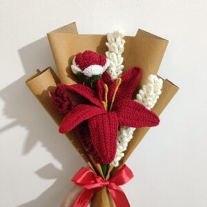 midnight rose and lily bouquet