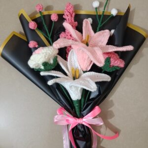 heirloom lily bouquet